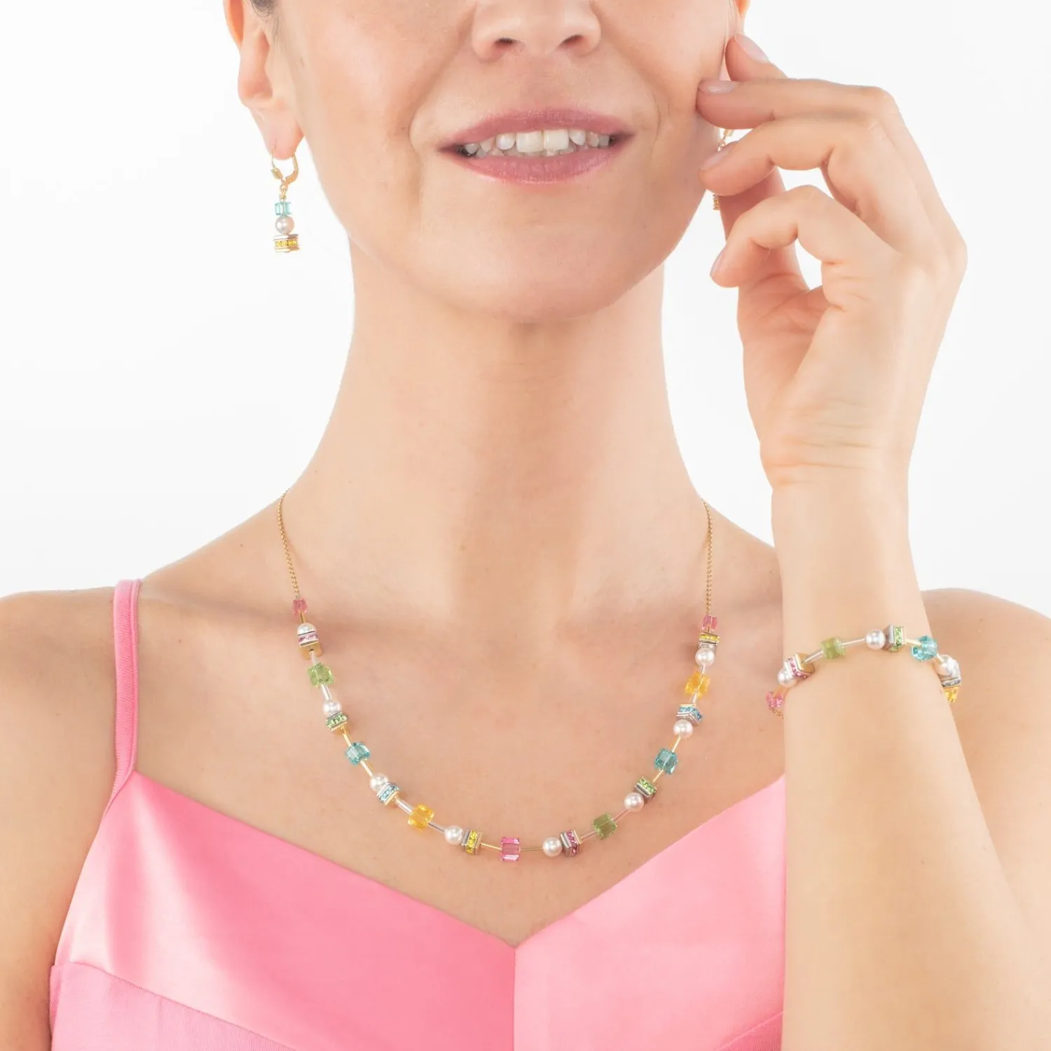 joyful_cubes__pearls_armb_2.webp COEUR DE LION Joyful Cubes & Pearls Armband Mehrfarbig- Echter Stein